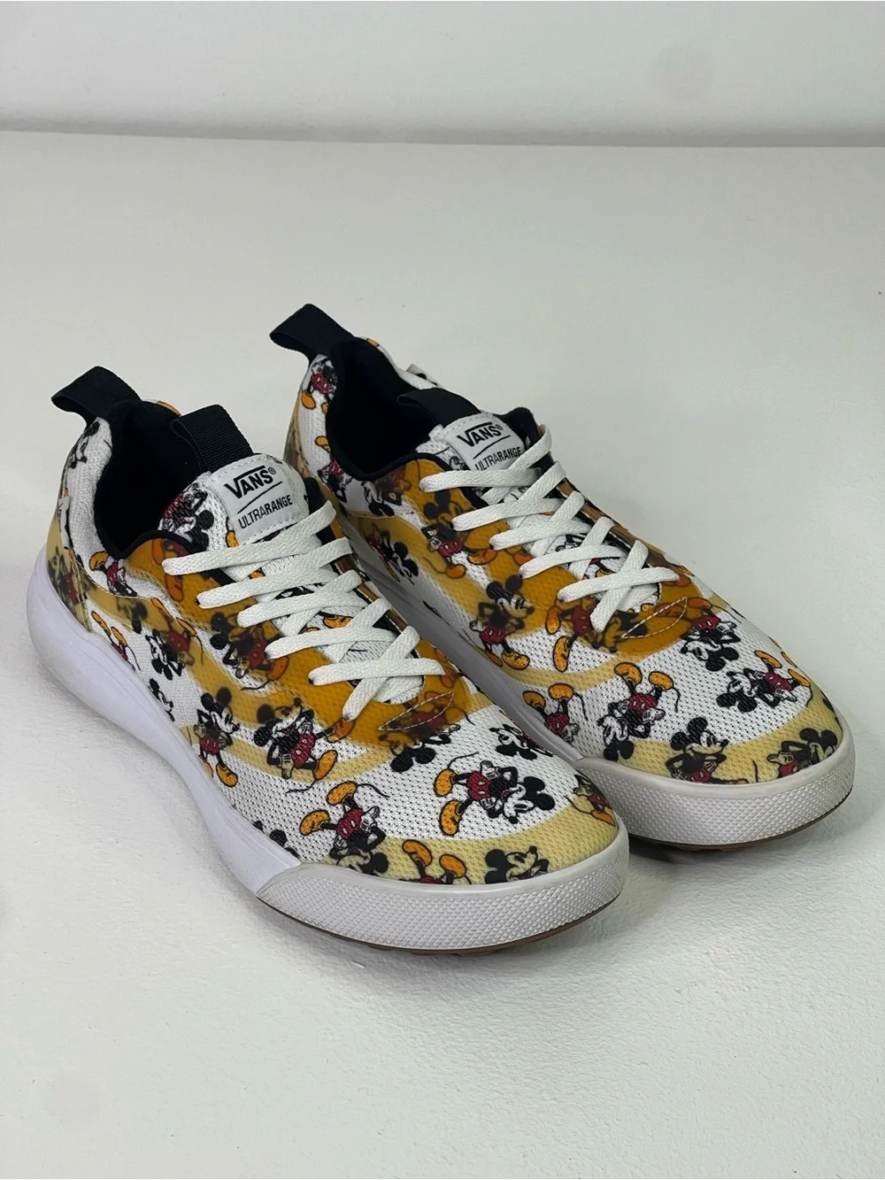 Vans x Disney UltraRange Rapidweld Mickey Mouse Sneakers Mens 10.5 Womens 12